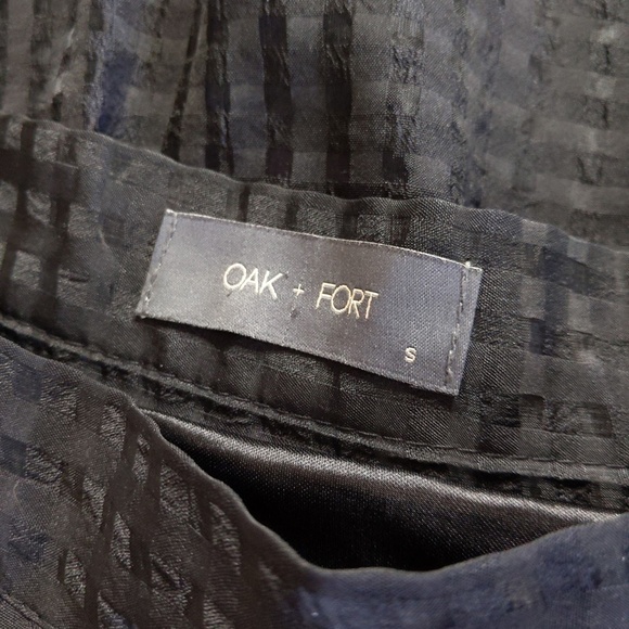 Oak + Fort Black Mini Skater Pleated Skirt - Picture 2 of 9